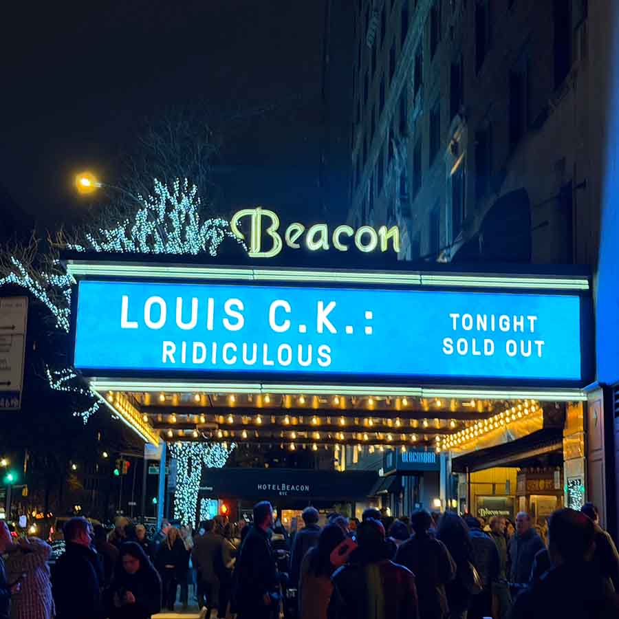 Ep. 266 – 100 Wigs